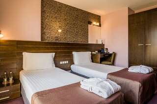 Отель Budapest Hotel София Стандартный двухместный номер с 1 кроватью или 2 отдельными кроватями-2