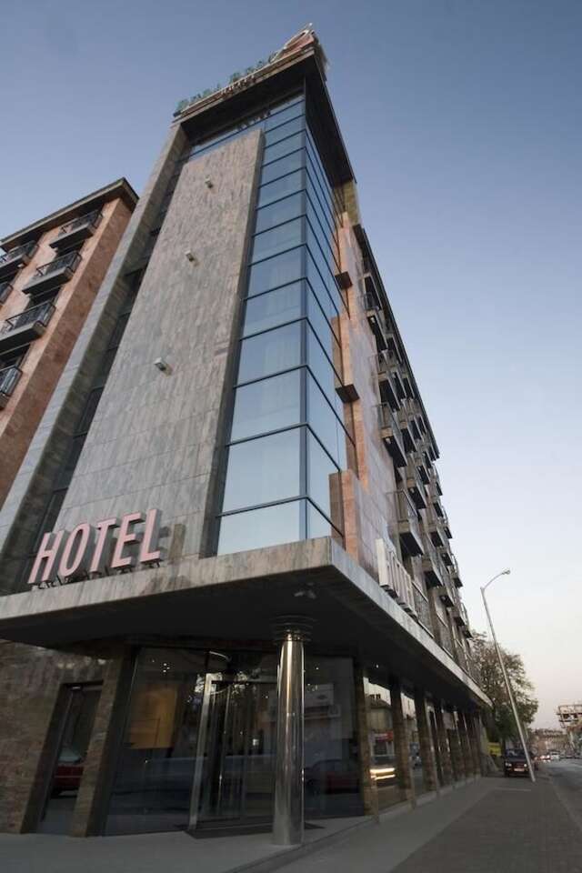 Отель Budapest Hotel София-32