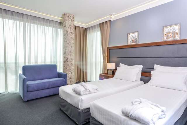 Отель Budapest Hotel София-37